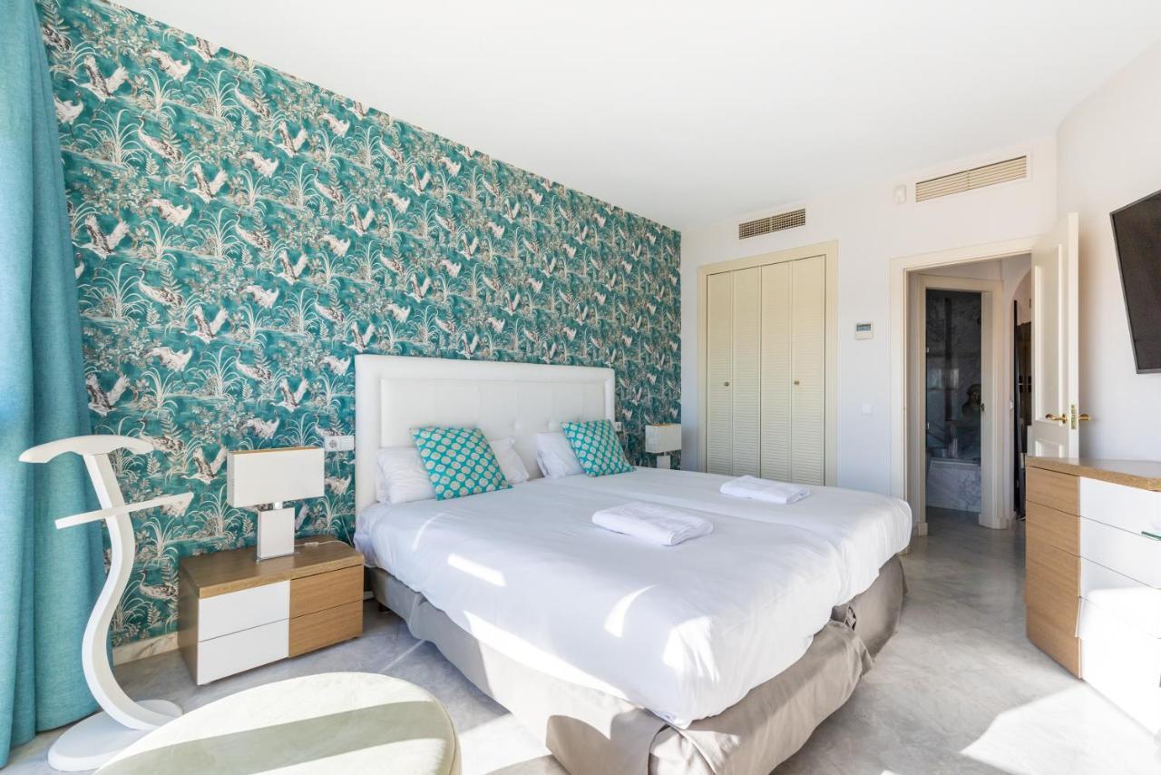 Wintowinrentals Luxury And Sea View Inside Puerto Marina Benalmádena Εξωτερικό φωτογραφία