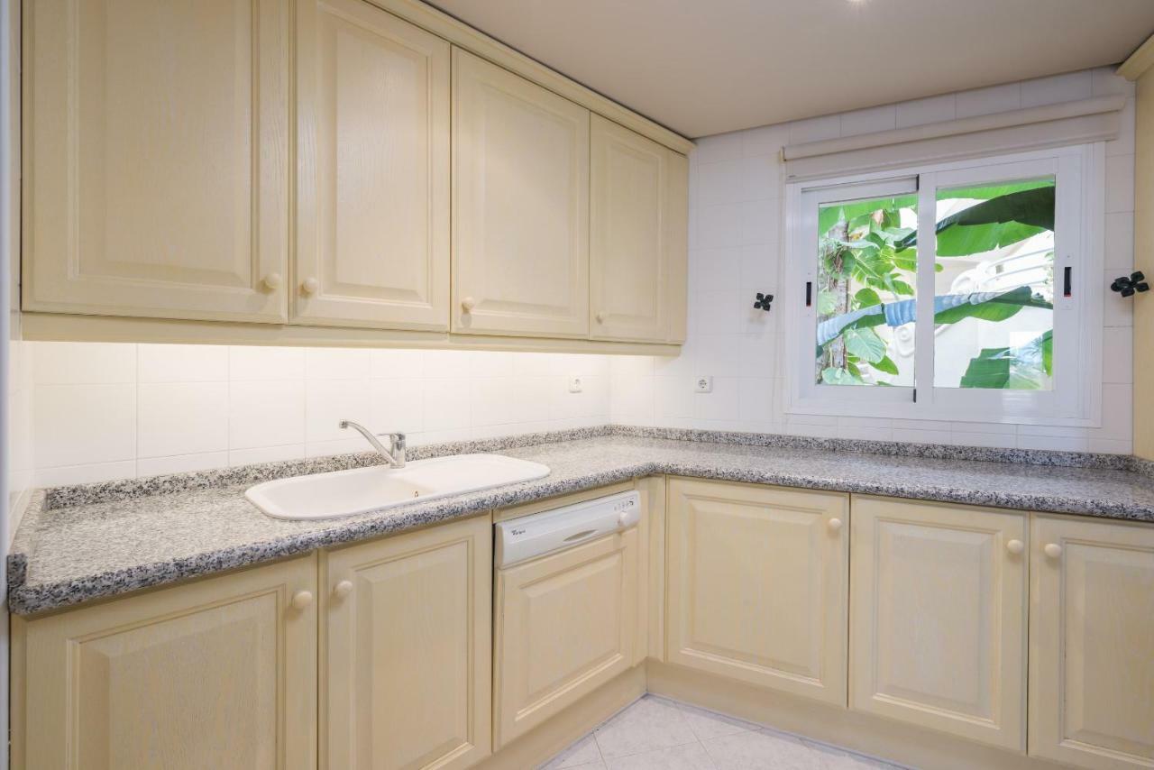 Wintowinrentals Luxury And Sea View Inside Puerto Marina Benalmádena Εξωτερικό φωτογραφία